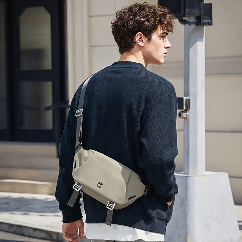 Водонепроницаемая сумка-слинг  – обзор и цена Cycling Commuter Bag